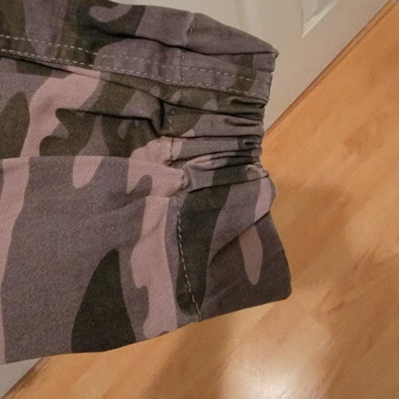 Across The Pond Signature Line Green Camo Mens Drawstring Jogger Pants - Size 2X - Picture 11 of 11